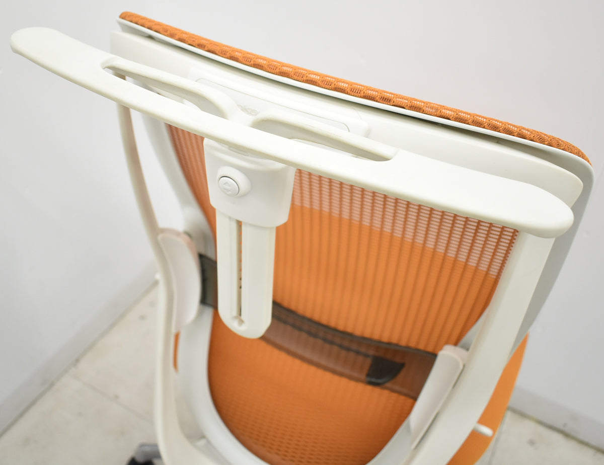 【中古】オカムラ　シルフィー　ハイバック　肘なし　バックカーブアジャスト　前傾機能　ランバーサポート　ポリッシュ　2025103101【中古オフィス家具】