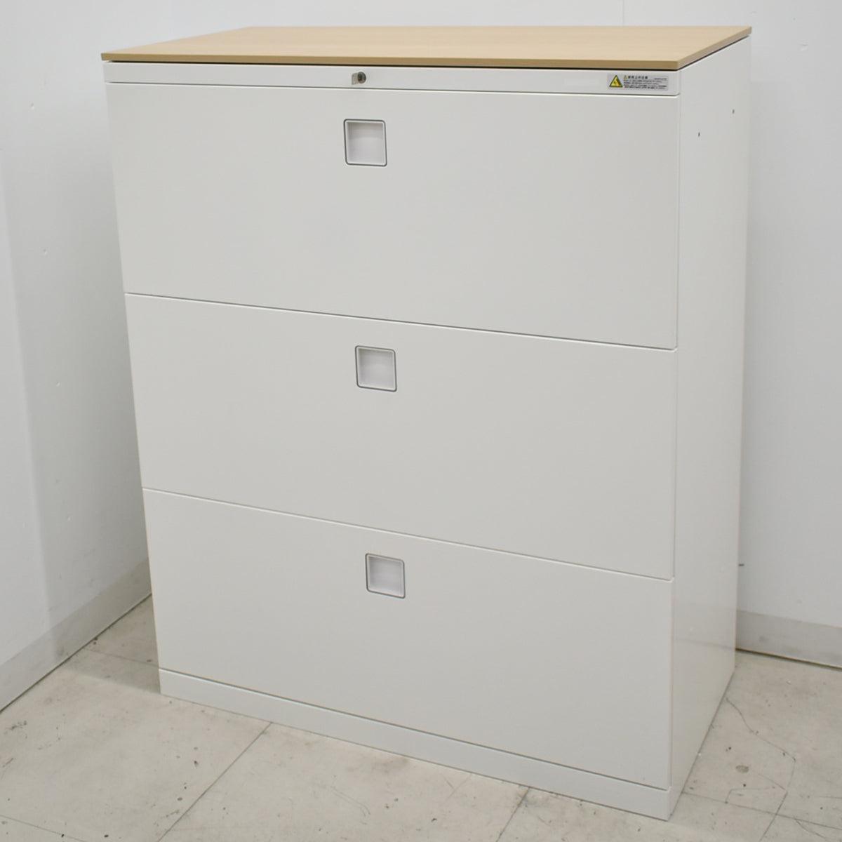 【中古】オカムラ　レクトライン　３段ラテラルキャビネット　天板付　幅900　2025110404【中古オフィス家具】