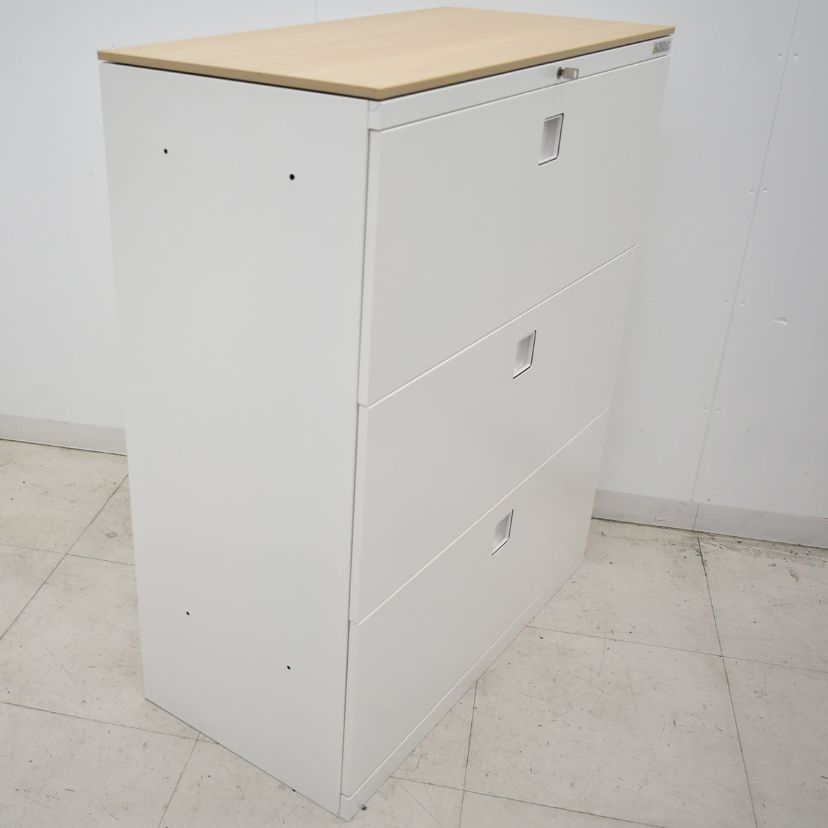 【中古】オカムラ　レクトライン　３段ラテラルキャビネット　天板付　幅900　2025110404【中古オフィス家具】