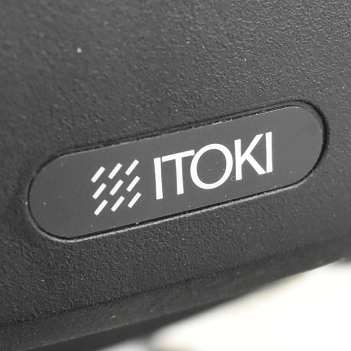 【中古】イトーキ　ミレッザ　ハイバック　可動肘　オートマチックランバーテンション　ハンガー　シルバー脚　2019年製　2025110408【中古オフィス家具】