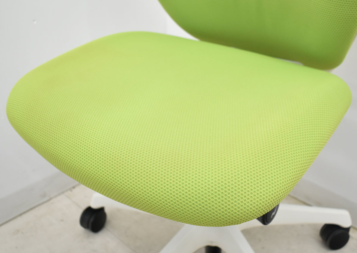 【中古】オカムラ　シルフィー　ハイバック　バックカーブアジャスト　前傾機能　2020年製　2025110409【中古オフィス家具】