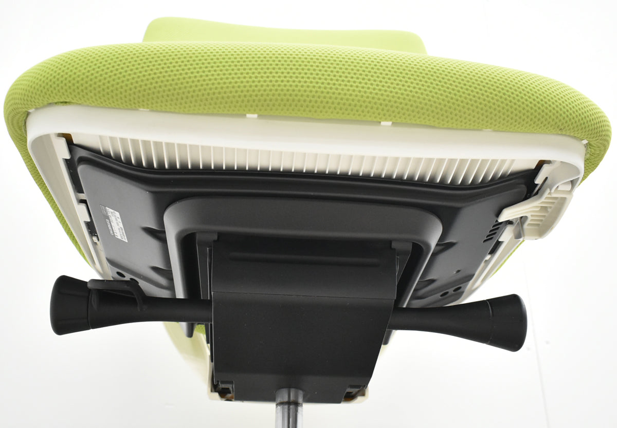 【中古】オカムラ　シルフィー　ハイバック　バックカーブアジャスト　前傾機能　2020年製　2025110409【中古オフィス家具】