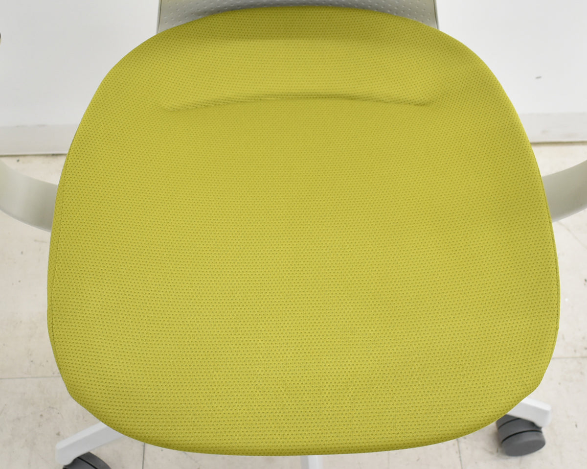 【中古】コクヨ　イング　固定肘　バーチカルタイプ　2025110507【中古オフィス家具】