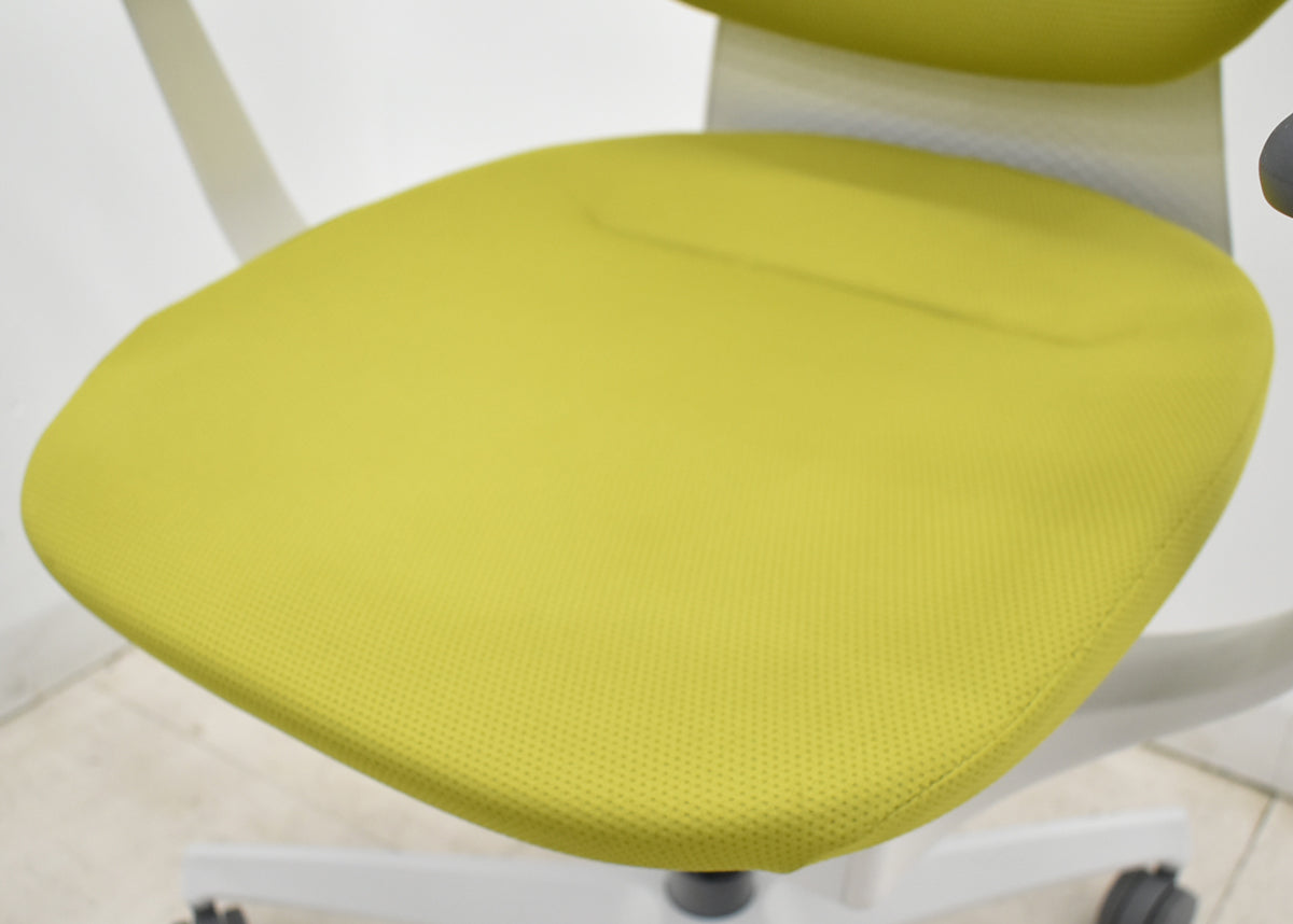 【中古】コクヨ　イング　固定肘　バーチカルタイプ　2025110507【中古オフィス家具】