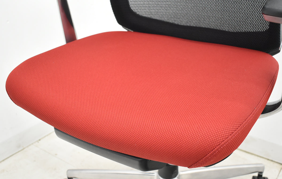 【中古】コクヨ　ベゼル　固定肘　ポリッシュ　2025110606【中古オフィス家具】