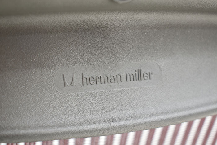 ハーマンミラー　Hermanmilller アーロンチェア　Bサイズ　フル装備　2023062901【中古オフィス家具】【中古】