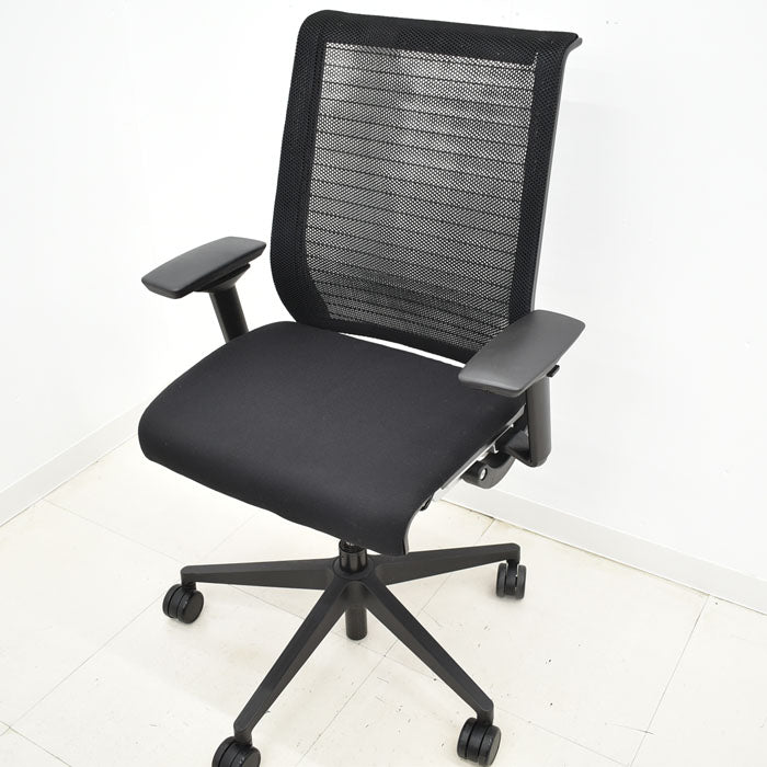 スチールケース Steelcase シンクチェア 可動肘 2023100205【中古