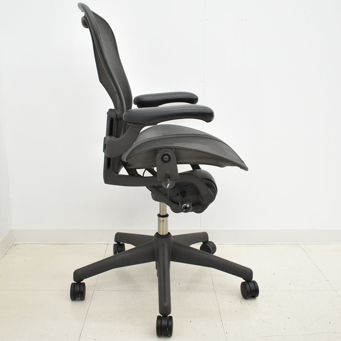 専門 アーロンチェア Bサイズ フル装備 ランバーサポートHerman Miller