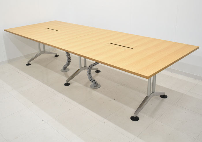 大型会議テーブル – 中古オフィス家具 トレタテ