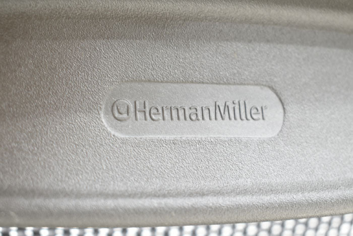 【中古】 ハーマンミラー　Hermanmilller アーロンチェア　Bサイズ　フル装備　ポスチャーフィット　タキシードメッシュ　2023113001 【中古オフィス家具】