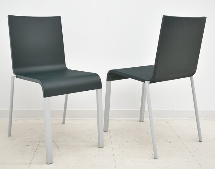 【中古】ヴィトラ vitra.　.03　ゼロスリー　スタッキングチェア　２脚セット　2024020703【中古オフィス家具】