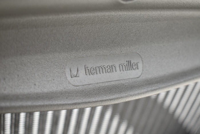 【中古】ハーマンミラー　Hermanmilller アーロンチェア　Aサイズ　スタンダード　ランバーサポート　2024041202【中古オフィス家具】