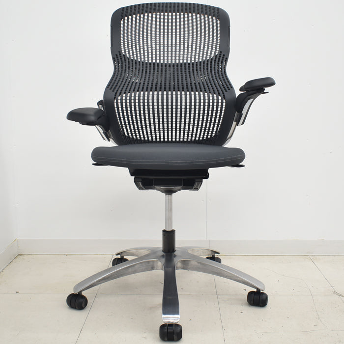 【中古】Knoll　ジェネレーション　可動肘　アルミミラー脚　2024102603【中古オフィス家具】