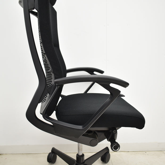 【中古】オカムラ　デューク　エクストラハイバック（可動ヘッドレスト）固定肘　ランバーサポート　2025031201【中古オフィス家具】