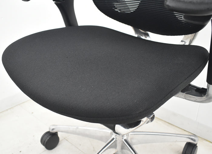 【中古】[難有]オカムラ　コンテッサ　可動肘　ランバーサポート　ポリッシュ　ハンガー　2025070802【中古オフィス家具】