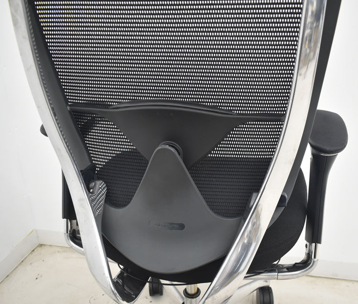 【中古】[難有]オカムラ　コンテッサ　可動肘　ランバーサポート　ポリッシュ　ハンガー　2025070802【中古オフィス家具】