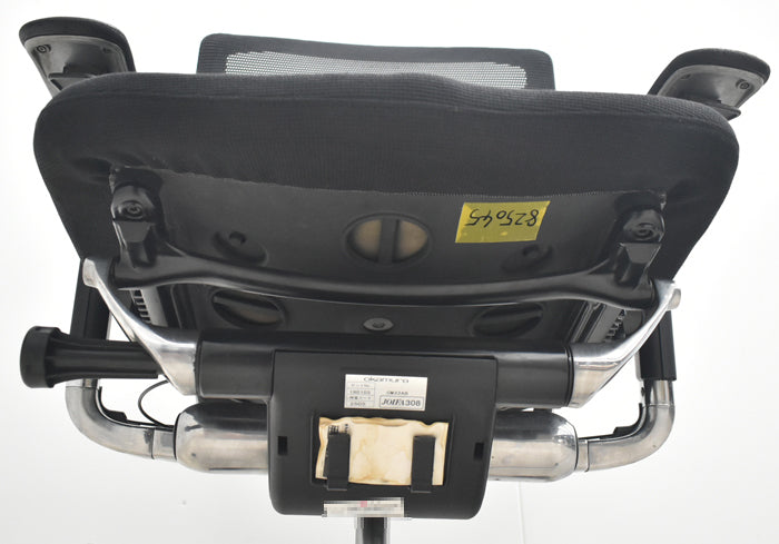 【中古】[難有]オカムラ　コンテッサ　可動肘　ランバーサポート　ポリッシュ　2025070803【中古オフィス家具】