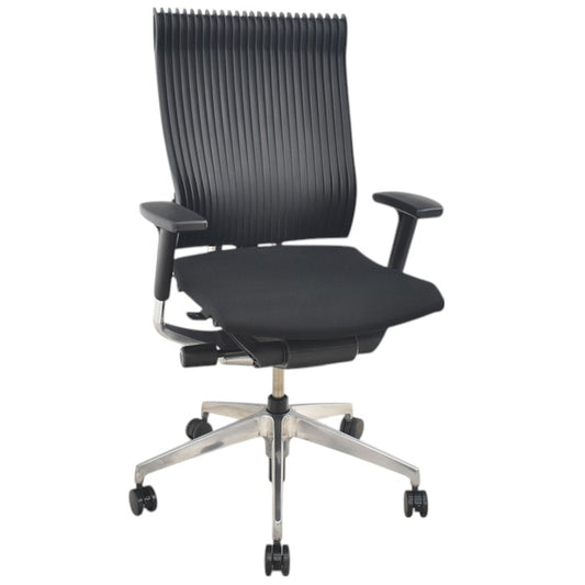 【中古】イトーキ　スピーナ　可動肘　エラストマーバック　ポリッシュ　アクティブランバーサポート　2025070905【中古オフィス家具】