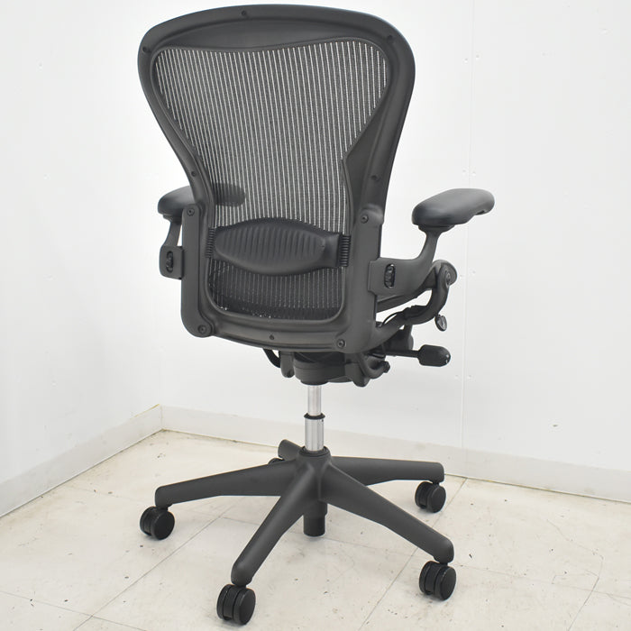【中古】ハーマンミラー　アーロンチェア　Bサイズ　フル装備　ランバーサポート　2025070907【中古オフィス家具】