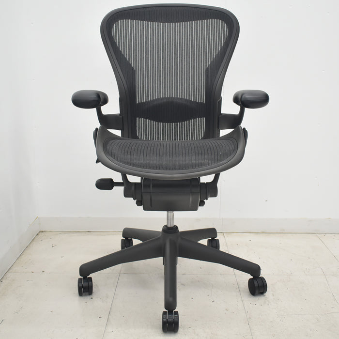 【中古】ハーマンミラー　アーロンチェア　スタンダード　Ｂサイズ　ランバーサポート　2025070908【中古オフィス家具】
