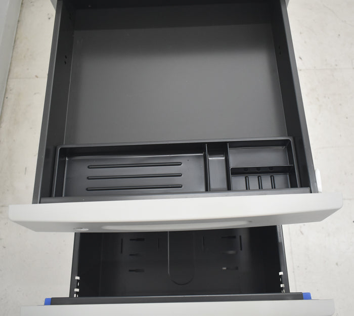 【中古】オカムラ　SD-V　脇机　幅400　2025071407【中古オフィス家具】