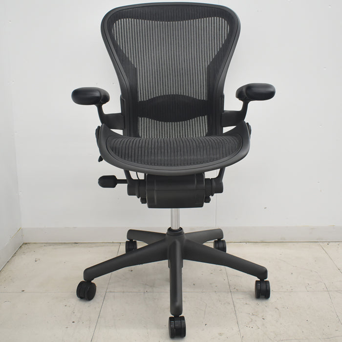 【中古】ハーマンミラー　アーロンチェア　スタンダード　Ｂサイズ　ランバーサポート　2025071909【中古オフィス家具】
