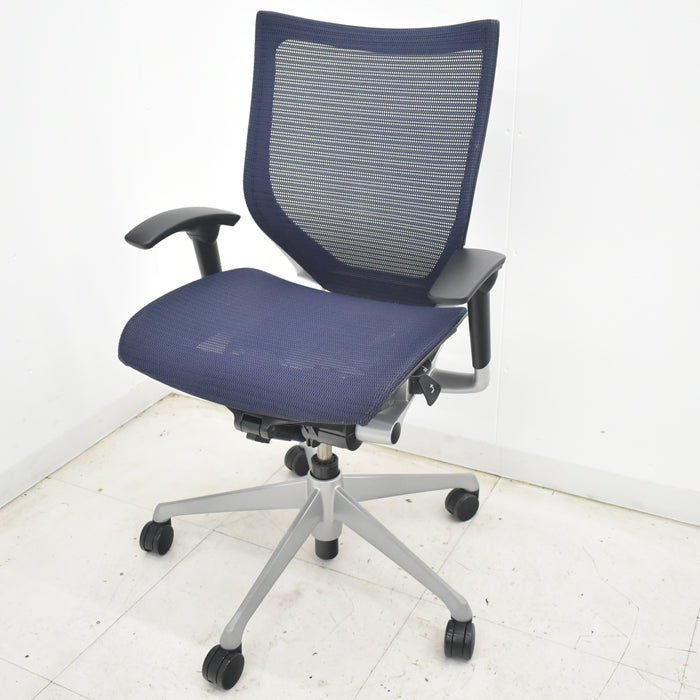 【中古】オカムラ　バロン　ローバック　可動肘　シルバー脚　2025072301【中古オフィス家具】