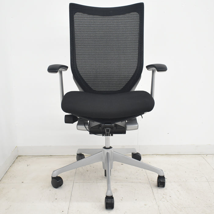 【中古】オカムラ　バロン　ハイバック　固定肘　シルバー脚　2025072403【中古オフィス家具】