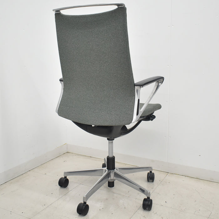 【中古】オカムラ　モードチェア　ハイバック　固定肘　ポリッシュ　2025072805【中古オフィス家具】