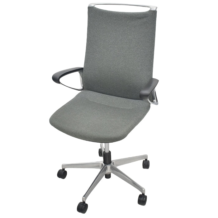【中古】オカムラ　モードチェア　ハイバック　固定肘　ポリッシュ　2025072805【中古オフィス家具】