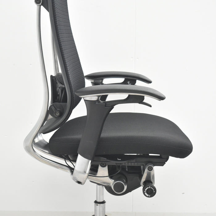 【中古】オカムラ　コンテッサ　可動肘　ランバーサポート　ポリッシュ　2025073006【中古オフィス家具】