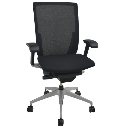 【中古】イトーキ　ヴェント　ハイバック　可動肘　シルバー脚　2025073105【中古オフィス家具】