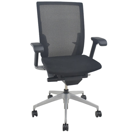 【中古】イトーキ　ヴェント　ハイバック　可動肘　オートマチックランバーテンション　シルバー脚　2025080101【中古オフィス家具】
