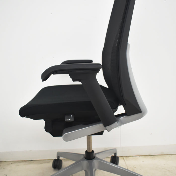 【中古】イトーキ　ヴェント　ハイバック　可動肘　オートマチックランバーテンション　2017年製　2025080204【中古オフィス家具】