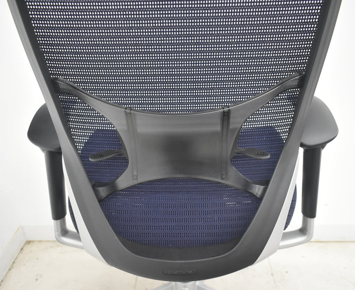 【中古】オカムラ　バロン　エクストラハイバック　固定ヘッドレスト　可動肘　ランバーサポート　シルバー脚　2025080206【中古オフィス家具】
