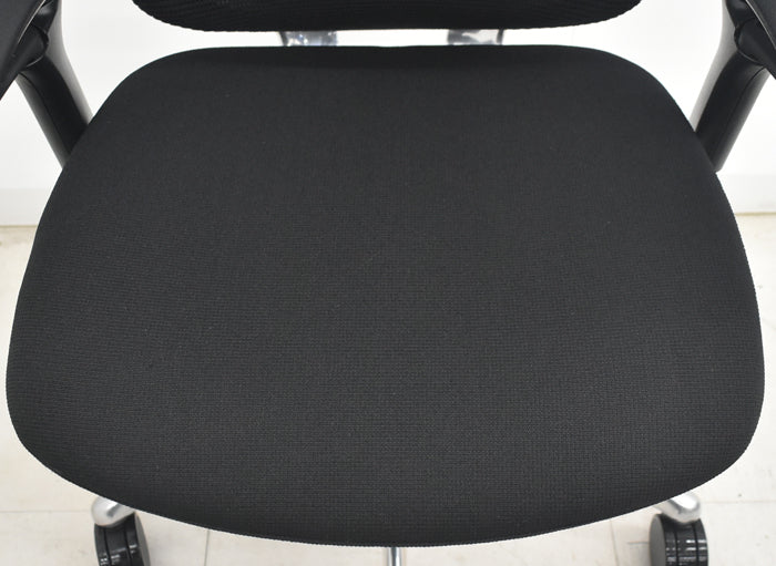 【中古】オカムラ　コンテッサ　可動肘　ランバーサポート　ポリッシュ　2025080506【中古オフィス家具】