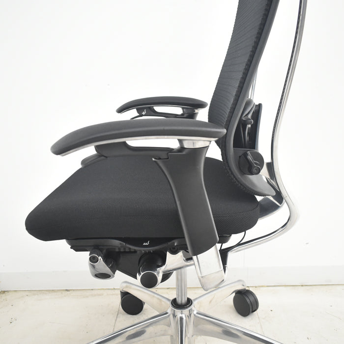 【中古】オカムラ　コンテッサ　可動肘　ランバーサポート　ポリッシュ　2025080506【中古オフィス家具】