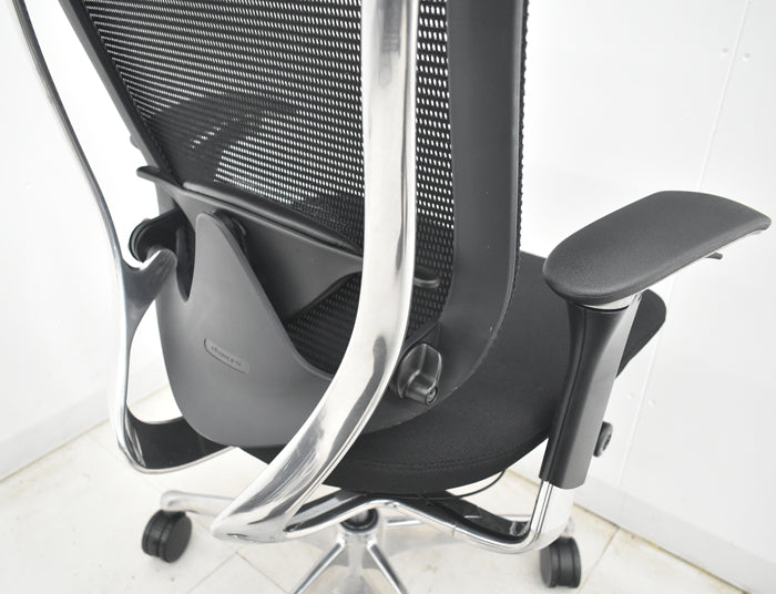 【中古】オカムラ　コンテッサ　可動肘　ランバーサポート　ポリッシュ　2025080506【中古オフィス家具】