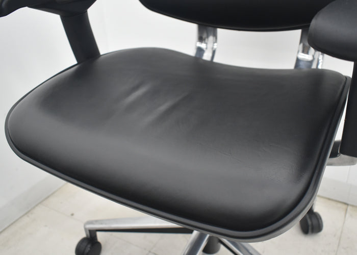 【中古】エルゴヒューマン　ベーシック　可動肘　ヘッドレスト　ポリッシュ　革張り　2025080801【中古オフィス家具】