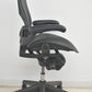 【中古】ハーマンミラー アーロンチェア　Bサイズ　フル装備　ランバーサポート　2025081605【中古オフィス家具】