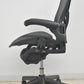【中古】ハーマンミラー　アーロンチェア　Bサイズ　フル装備　ポスチャーフィット　肘レバータイプ　2025081606【中古オフィス家具】