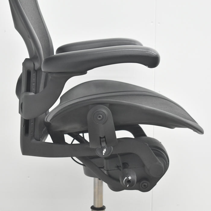 【中古】ハーマンミラー　アーロンチェア　Aサイズ　フル装備　ランバーサポート　肘レバータイプ　2025081801【中古オフィス家具】