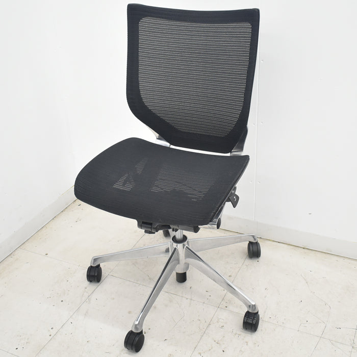 【中古】オカムラ　バロン　ローバック　肘なし　ポリッシュ　2025081806【中古オフィス家具】
