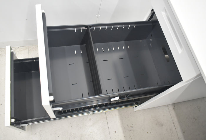 【中古】コクヨ　ISシリーズ　両袖デスク　W1400　2025082603【中古オフィス家具】
