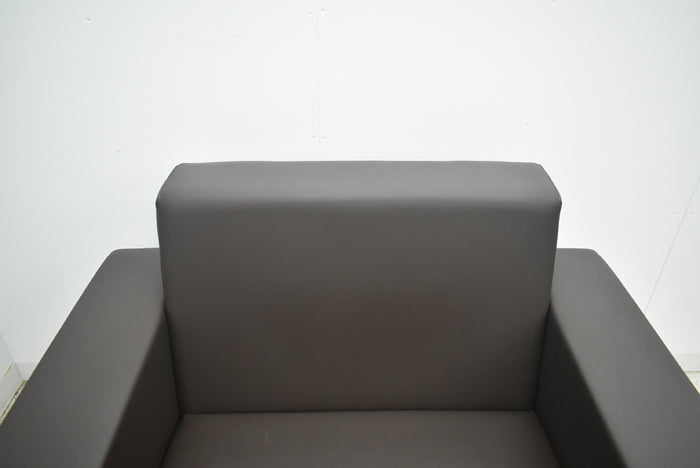 【中古】カトリーヌ メミ　NEW YORK　ニューヨーク　一人掛けソファ　クッション付　幅1100　総革張り　2025082704【中古オフィス家具】