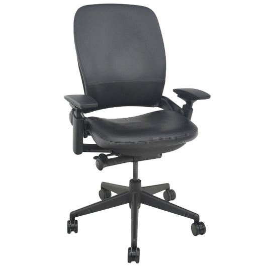 【中古】スチールケース　リープＶ２　可動肘　革張り　2025090103【中古オフィス家具】