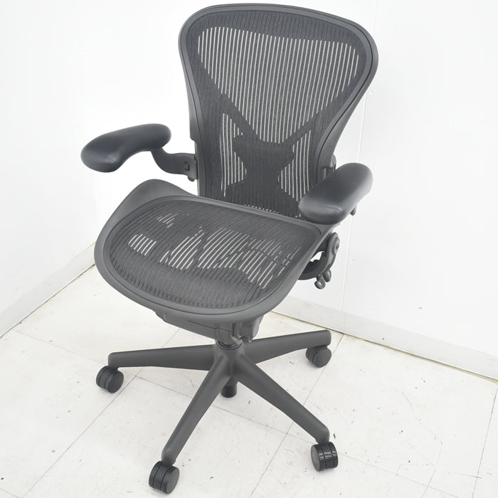 【中古】ハーマンミラー　アーロンチェア　Aサイズ　フル装備　ポスチャーフィット　2025090201【中古オフィス家具】