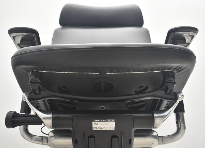 【中古】オカムラ　コンテッサ　大型ヘッドレスト　可動肘　アルミポリッシュ　革張り　2025090302【中古オフィス家具】