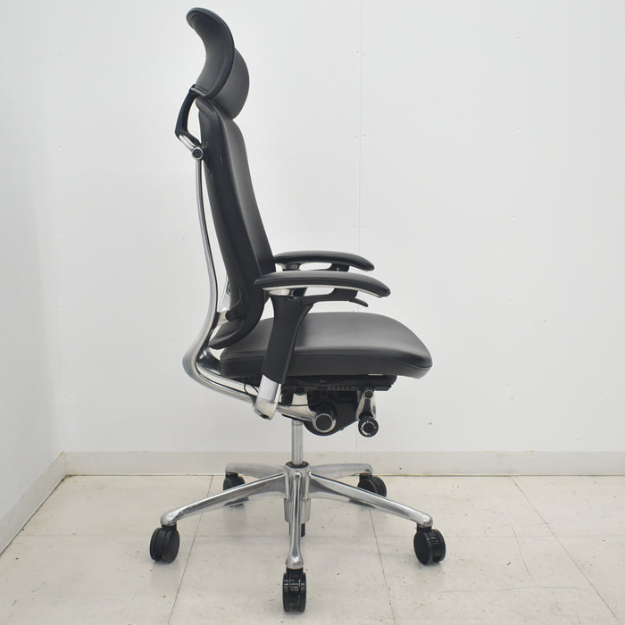 【中古】オカムラ　コンテッサ　大型ヘッドレスト　可動肘　アルミポリッシュ　革張り　2025090302【中古オフィス家具】