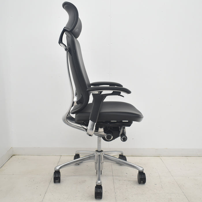 【中古】オカムラ　コンテッサ　大型ヘッドレスト　可動肘　アルミポリッシュ　革張り　2025090304【中古オフィス家具】